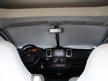 Bürstner BUT569 Nexxo T569 | Vast Bed | Kleine Camper| Elektrische Trap| Douche|